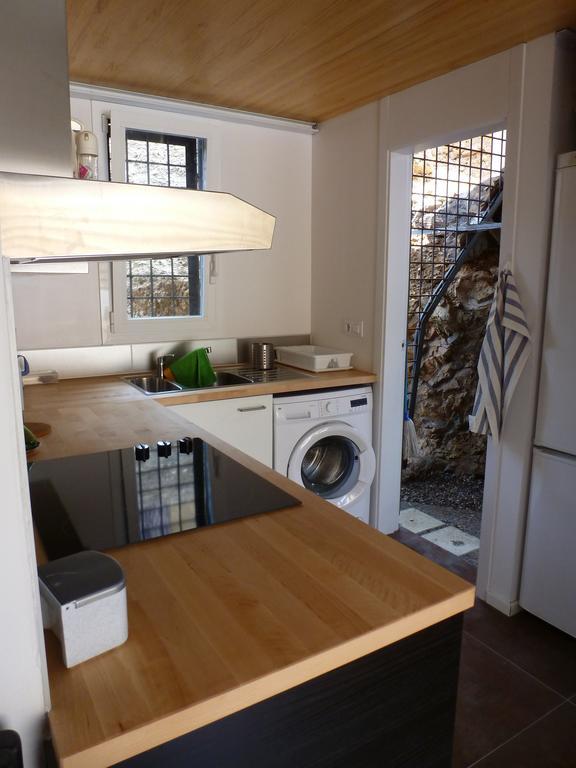 Apartment Rovellada Platja Colera Room photo